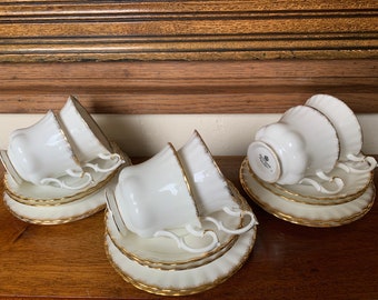 Vintage Richmond China 18 Piece Tea Set