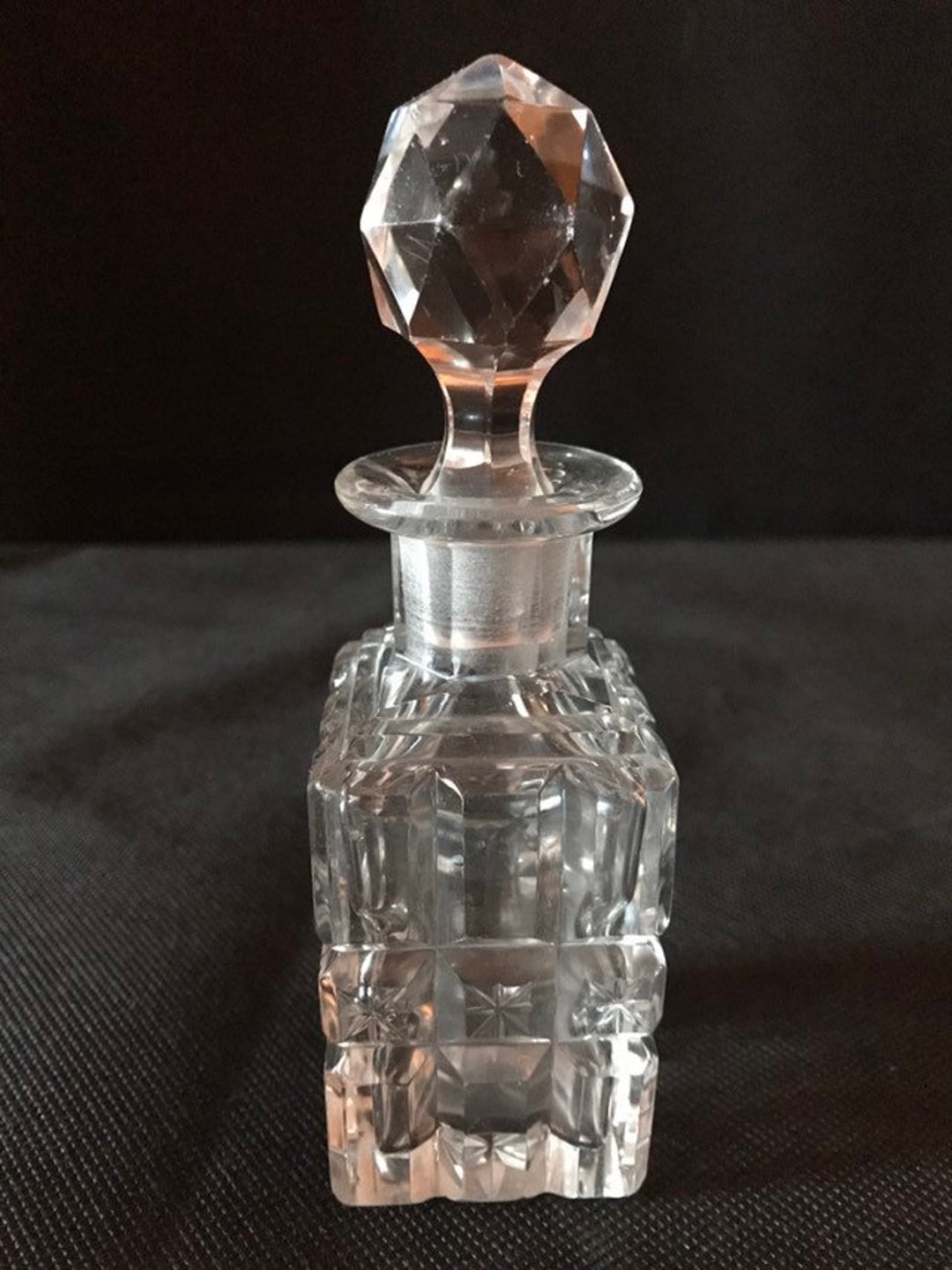 クリスタルカットガラスヴィンテージ香水瓶 - Etsy 日本