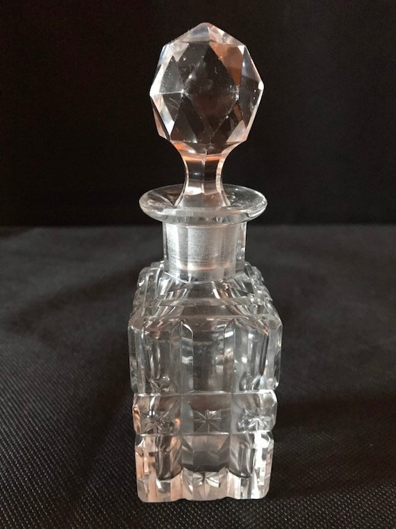 perfume crystal bottle