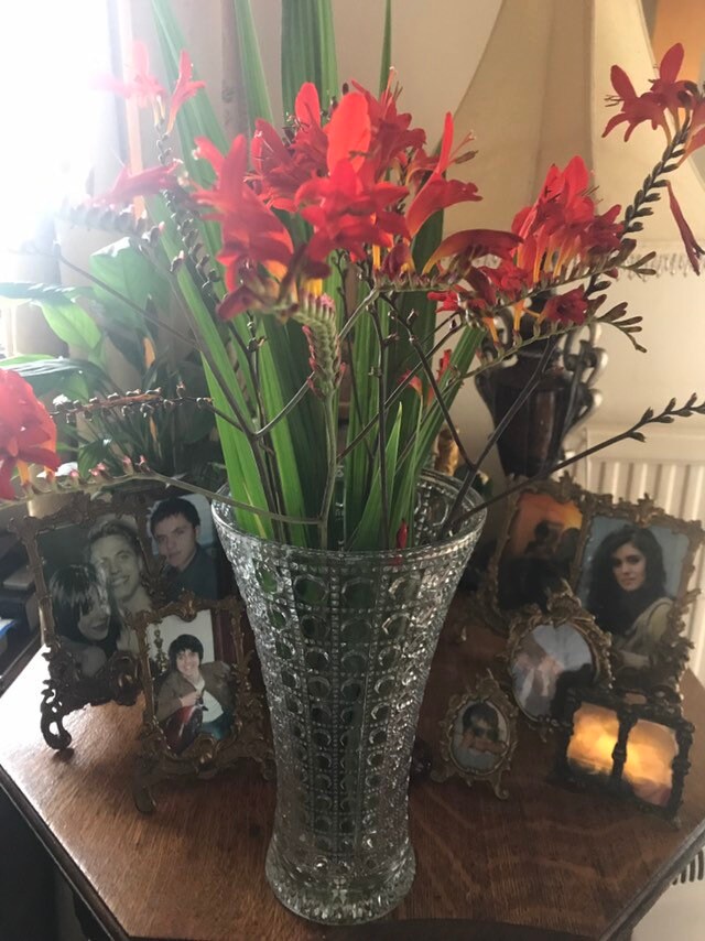 Vintage Large Cut Glass Vase Flower Holder Etsy