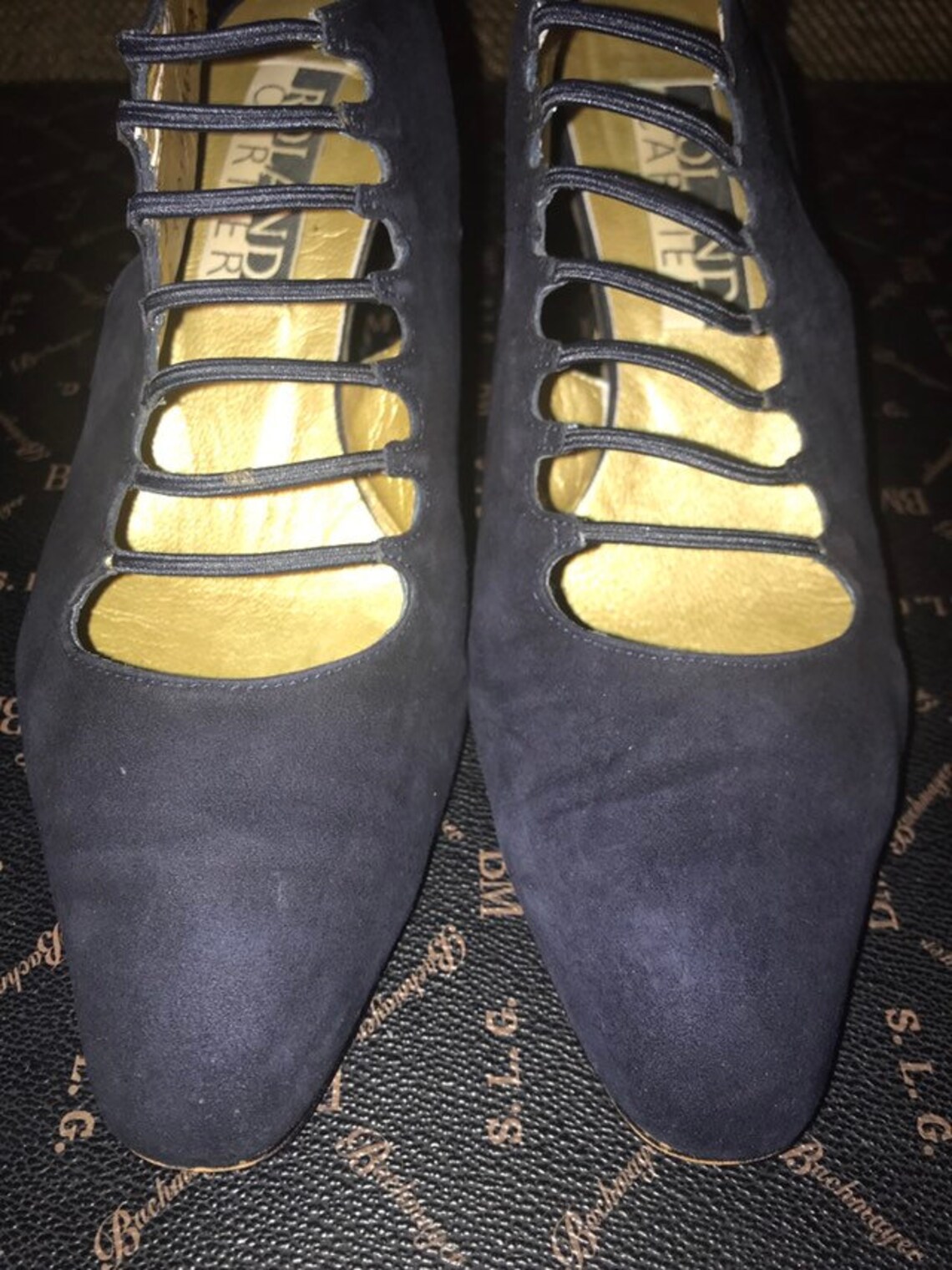 roland cartier red shoes