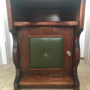 Vintage Eichenschrank