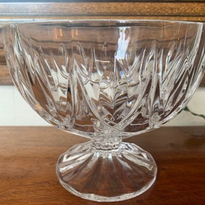 Vintage Crystal Bowl, Vintage Footed Crystal Bowl Heavy Deep Cut Crystal Footed Bowl, Crystal Footed Bowl