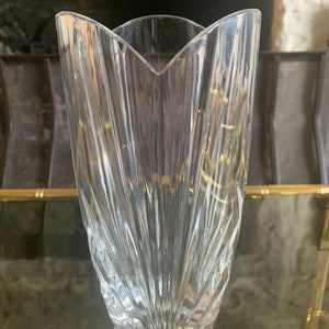 Vintage Heavy Crystal Vase, Vintage Crystal Flower Holder, Heavy Deep Cut Vase, Large Deep Cut Vase