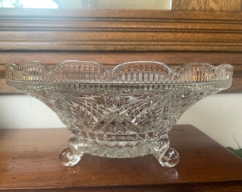 Grand bol vintage sur pied en cristal, grand bol orné en cristal taillé profond