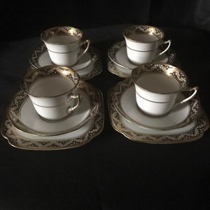 Vintage Roslyn China Set, Set Of Four Cups Saucers & Plates