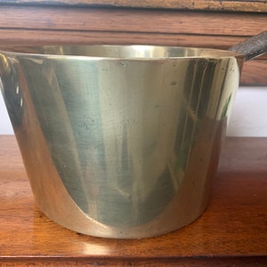 Antieke hand gesmede messing en gietijzer, messing pot, antieke messing pot, messing pan, vintage messing pot