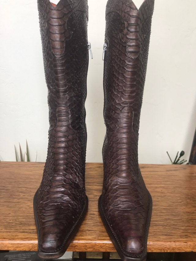 vintage style cowboy boots