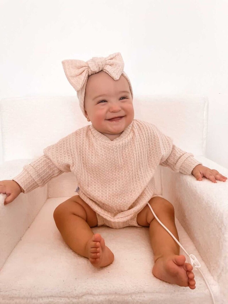 Light Pink Waffle Knit Infant Lounge Set Pants & Top Knot Hat