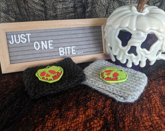 Poison Apple Crochet Coffee Cozy - Snow White Inspired Coffee Sleeve - Apple Coffee Cup Cozy - Poison Apple Cozy