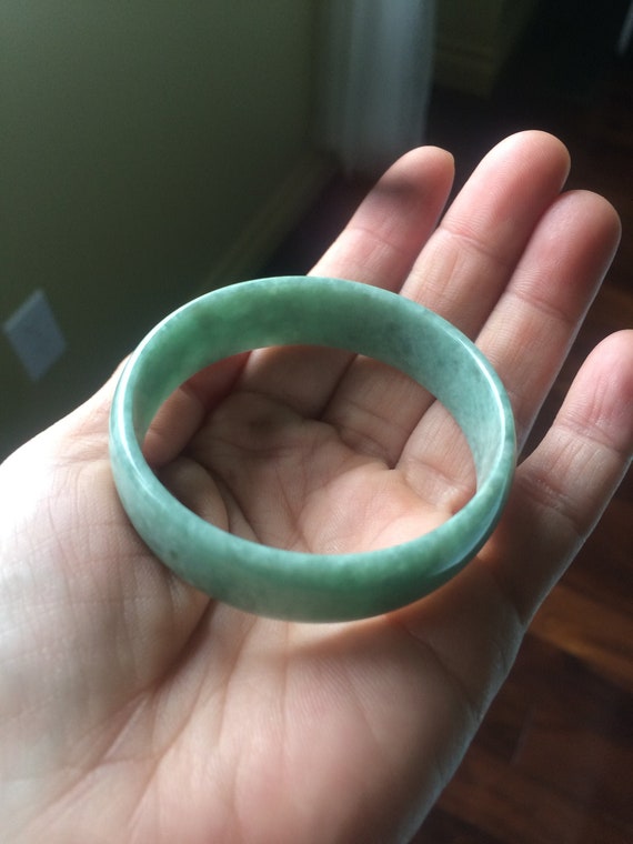 Sale 51.7 Mm Type A 100 Natural Pea Green Jadeite Jade Bangle