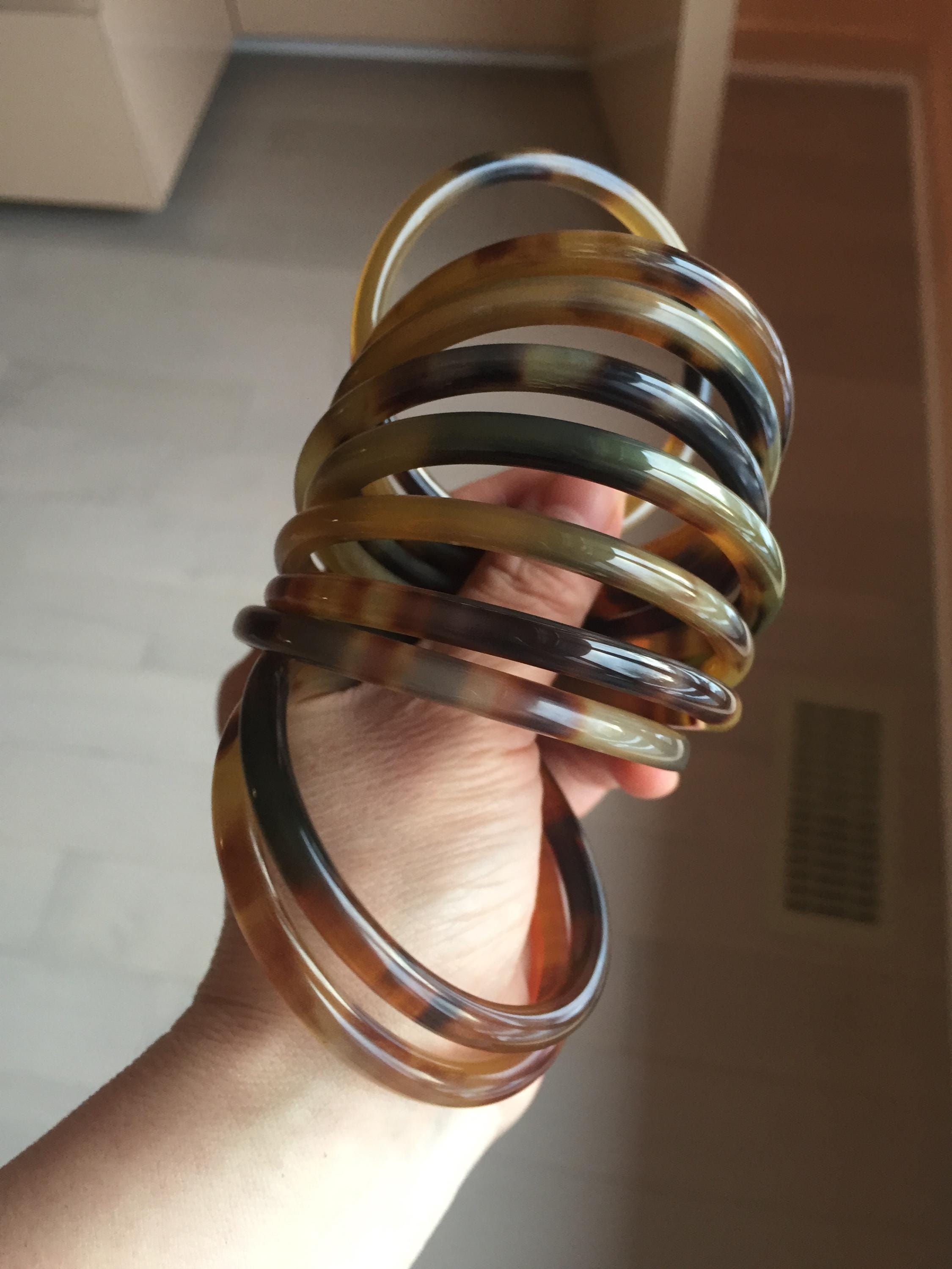 アクセサリー brass buffalo horn bangle il_fullxfull.2236580296_gexm.jpg