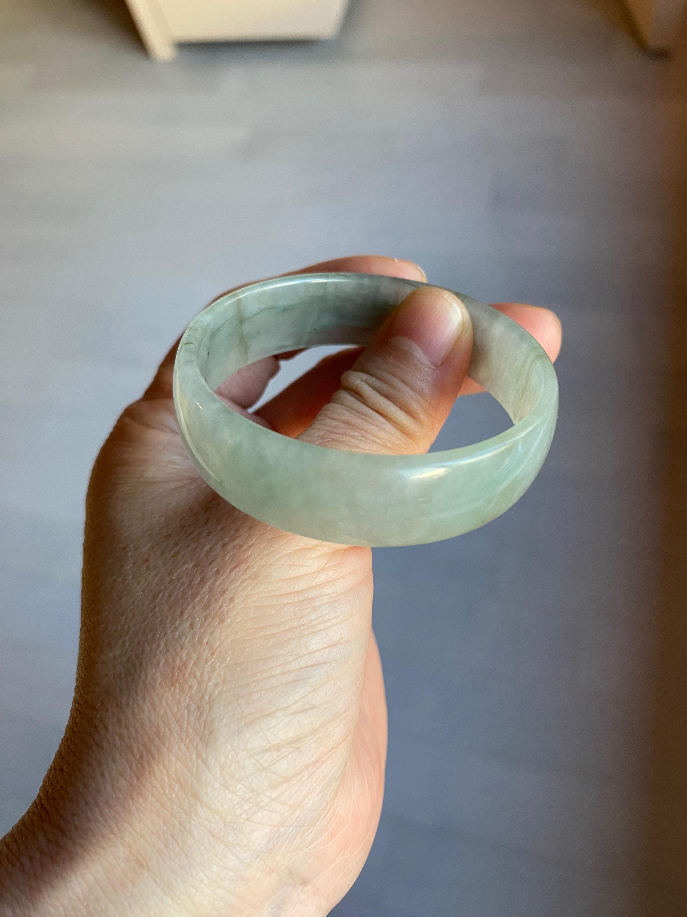 49mm 認定タイプA 100%天然 氷のように澄んだ水のような淡い緑/灰色