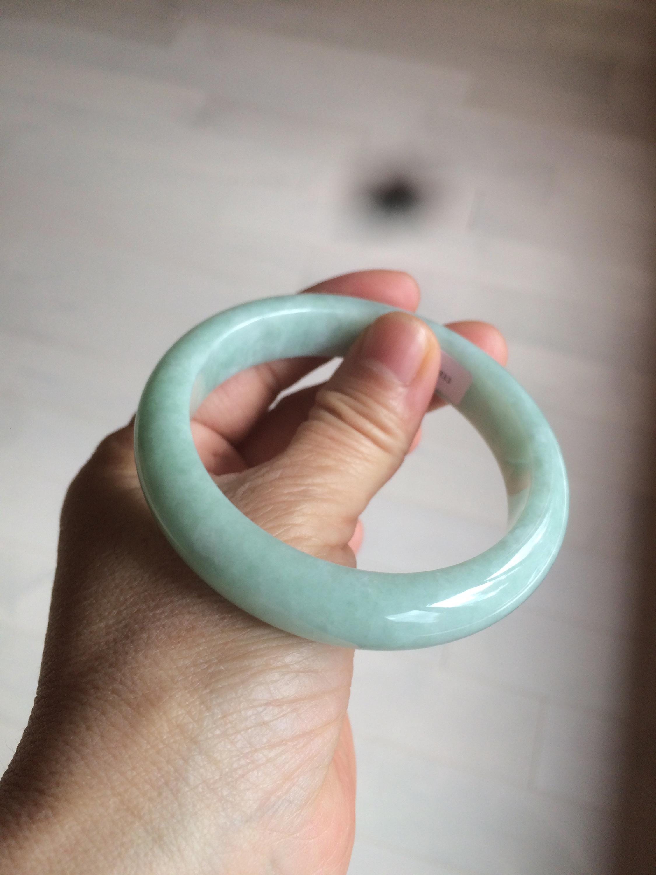 56.6 mm 認定タイプA 100%天然グリーンジェダイト翡翠バングル W94