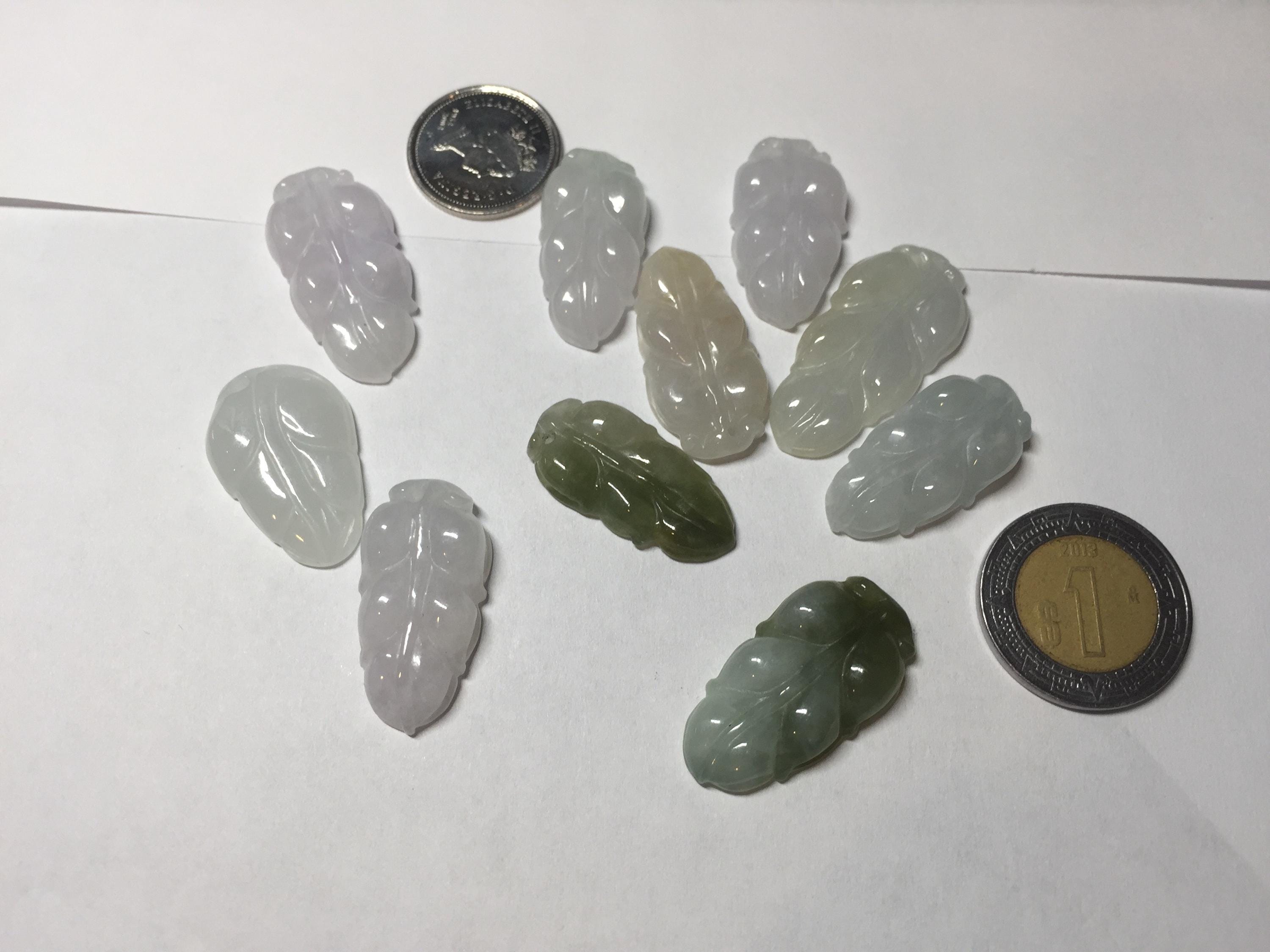 100%天然タイプA、氷のような水のような白紫緑の翡翠の葉ペンダント