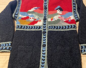 Wool cardigan with amazing detail