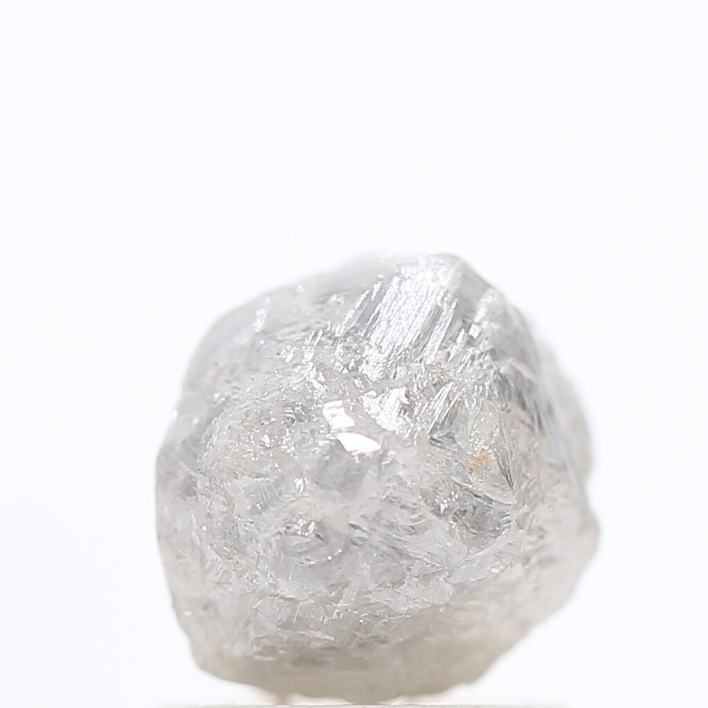 Diamant Brut Naturel 4.56 Carats Forme Cube - Non Taillé, Brut