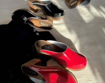Luca - Patent Leather Swedish Clogs,Black Patent Leather Clogs,Black Mule Clogs,Closed Toes Mules,Red Patent Leather Clogs,Navona Clogs