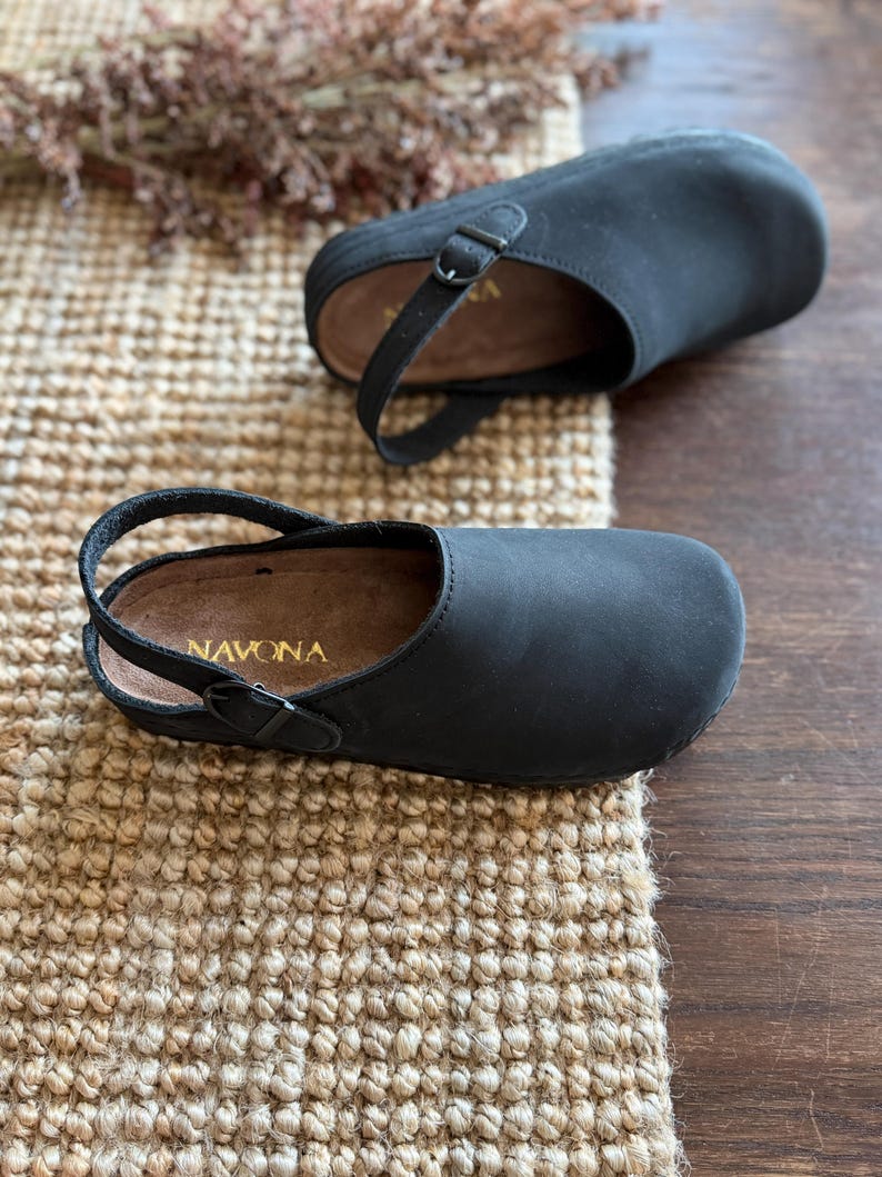 Mila - Wide Toe Box Shoes,Women Barefoot,Anatomical Slip-On,Barefoot Mules,Wide Toe Box Moccasins,Leather Mules,Nubuck Mules,Navona Clogs image 12