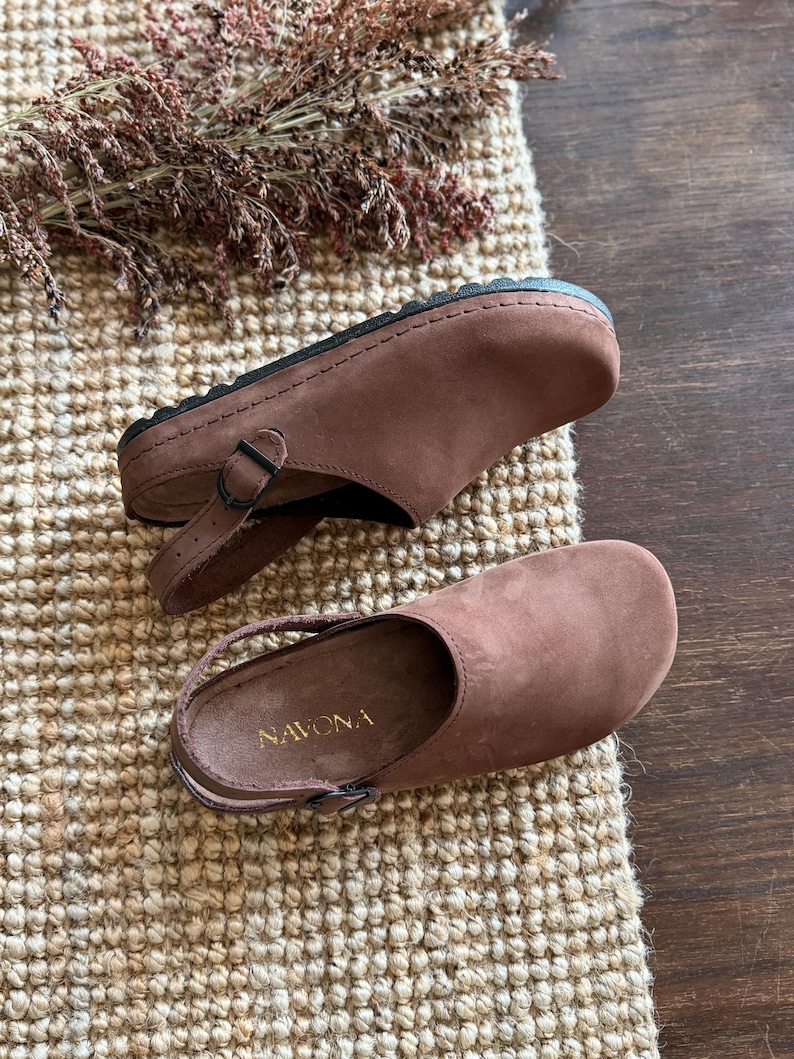 Mila - Wide Toe Box Shoes,Women Barefoot,Anatomical Slip-On,Barefoot Mules,Wide Toe Box Moccasins,Leather Mules,Nubuck Mules,Navona Clogs image 4