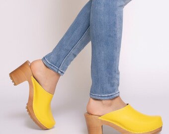 Mules KIARA SHOES - Talon Aiguille 11 Cm - Tissu Laminé Argenté - Pointures 35 à 41 - Italie