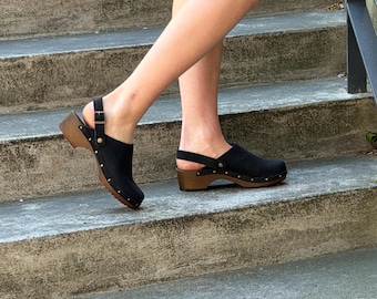 Clog Mules,Low Heel Swedish Clogs,Sandal Clogs,Women Clogs,Closed Toes Clogs, Handmade Clogs,Mules clogs,Navona Clogs