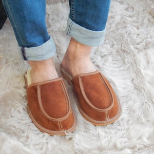 Men leather slippers,Fur slippers,Gift for father,Sheepskin sllippers,Warm slippers,Leather slippers,Men slippers 11,Slippers 10, Fur shoes image 9