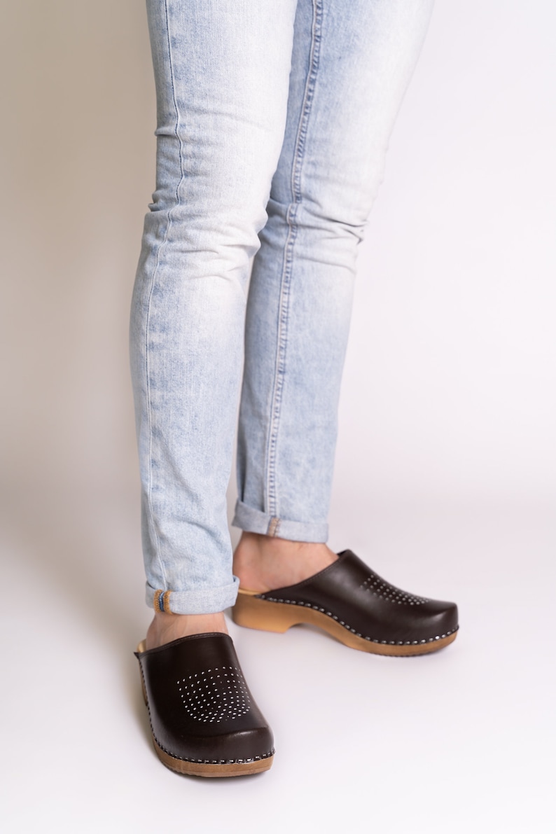 mens leather clogs and mules