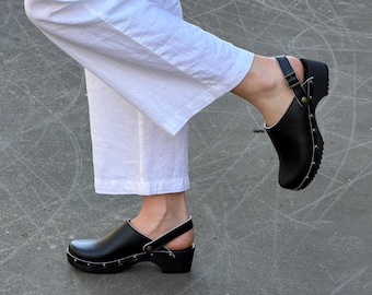 Black Mule Clogs,Sandal Clogs,Women Swedish Clogs,Closed Toes Clogs, Handmade Clogs,Mule Swedish Clogs,Navona Clogs, Zoya