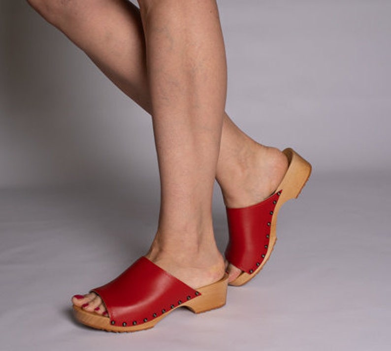 womens leather clogs mules