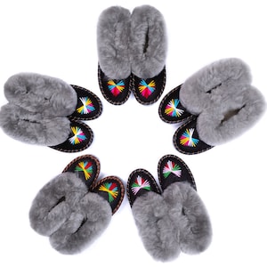 Christmas gift Sheepskin slippers Women slippers Wool slippers Winter slippers Fur slippers Fur boots Gift for her Leather slippers Slippers