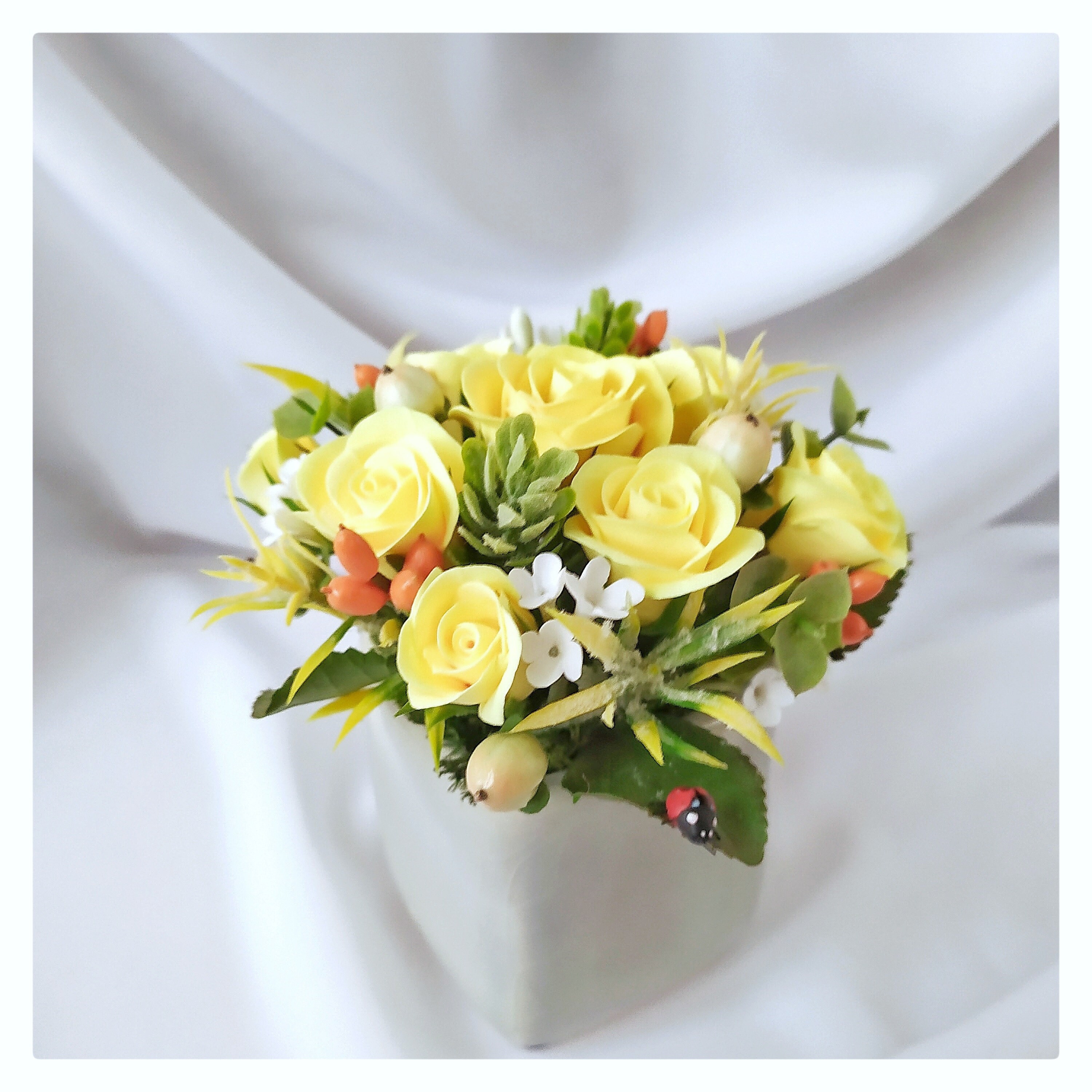 Flower arrangement anniversary gift flower present gift roses Etsy