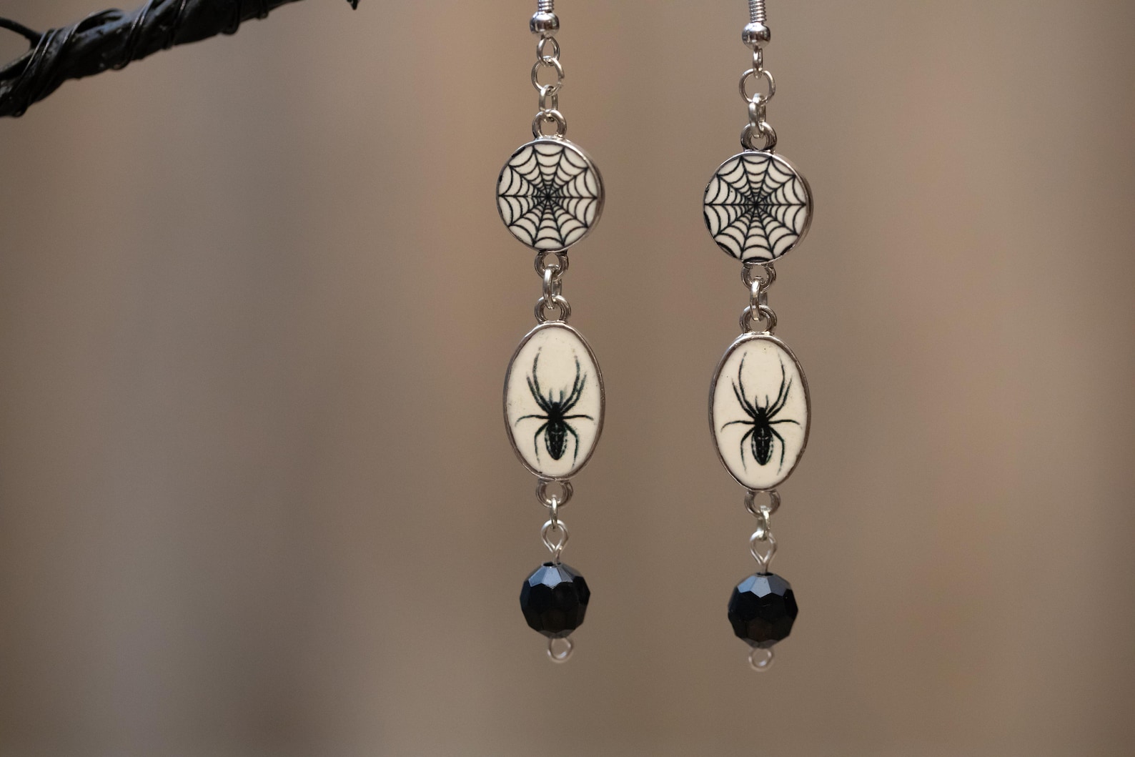 Black Skull Spiderweb Dangle Charm main image 0