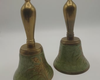 Coppia di campanelli vintage in ottone e smalto