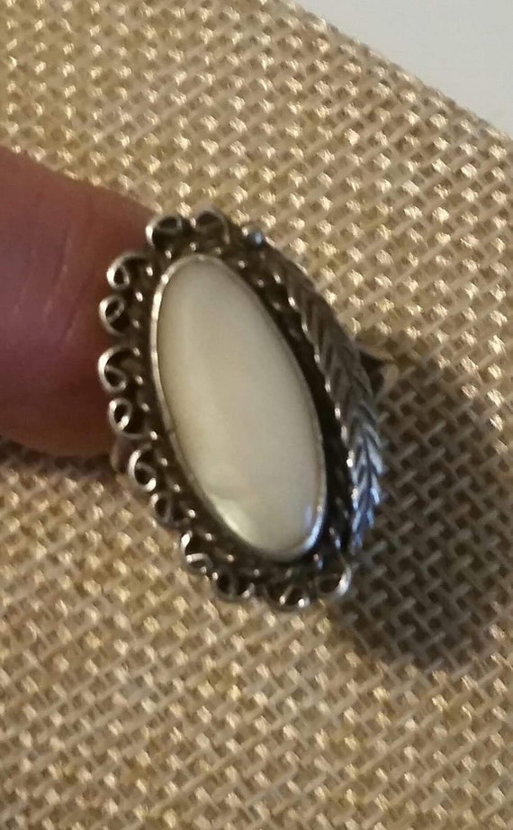 Mother of Pearl Ring - image 5