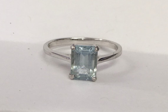 Aquamarine gemstone emerald cut set  in palladium… - image 1