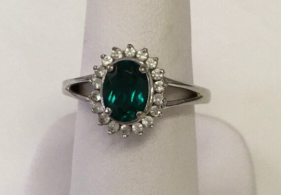 Synthetic May birthstone ring in sterling silver - image 2