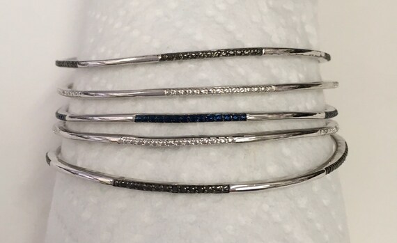 Set of five bangle bracelets - image 1