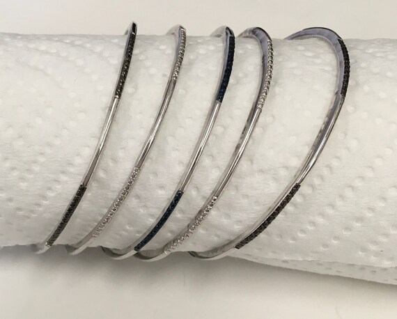 Set of five bangle bracelets - image 2