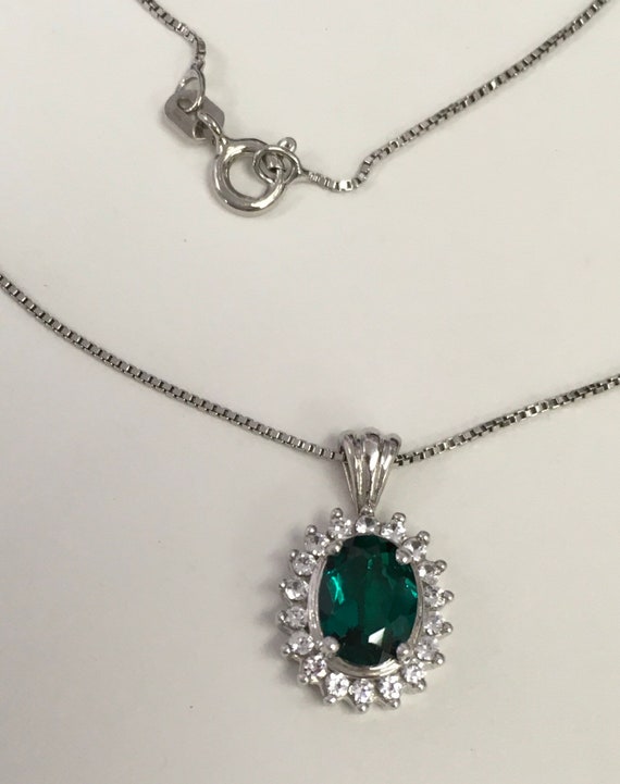 Synthetic emerald pendant in sterling silver - image 5