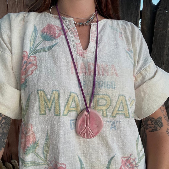 vintage 70s peace sign - Gem