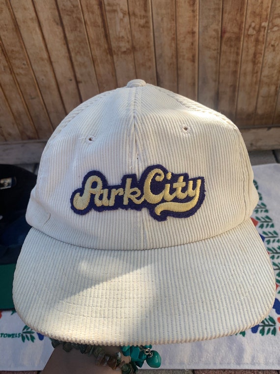 80s corduroy SnapBack