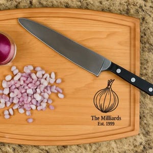 Onion Cutting Board | Vegetable Chopping Charcuterie Board | Custom Serving Tray | Personalized Gardener Gift | Kitchen Cutting Gift