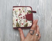 Women Wallet, Small red wallet for women, Women vegan leather wallet, Small bifold wallet with roses, Saint Valentin femme