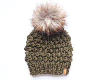 VERSANDFERTIG | Luxus Strick | Chunky Beanie | 100% Peruanische Wolle | Erwachsenengröße | Handgefertigtes Geschenk | Weihnachtsgeschenk | Urlaub Geschenk | Olivgrün