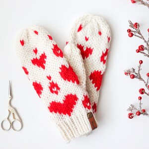READY TO SHIP Knit MIttens Light weight MIttens Adult Size Handmade Gift Medium size Valentine's Gift Red image 6