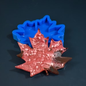 Maple Leaf Silicone Mold Shiny Mould for Resin and Concrete Crafting Coaster or Wall Decor
