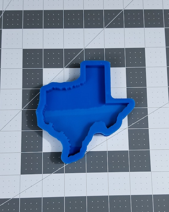 Texas molds set of 2 reusable casing moulds 4" x 4" x 3/4" thick Texas molds set of 2 reusable casing moulds 4" x 4" x 3/4" thick