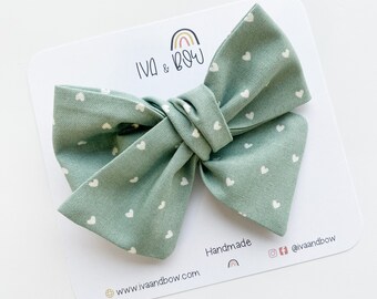 Hearts on teal Bow | Bows for Girls| Headbands | Pigtails Bows | Hair clips | Schoolgirl Bow | Toddler Bow | Valentines Bow | toddler bow