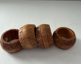 Set of 4 Vintage Wooden Carved Napkin Holders - Napkin Rings